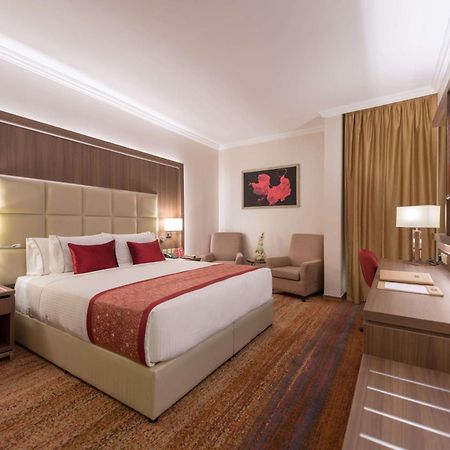 Ramada By Wyndham Continental Jeddah Hotell Eksteriør bilde