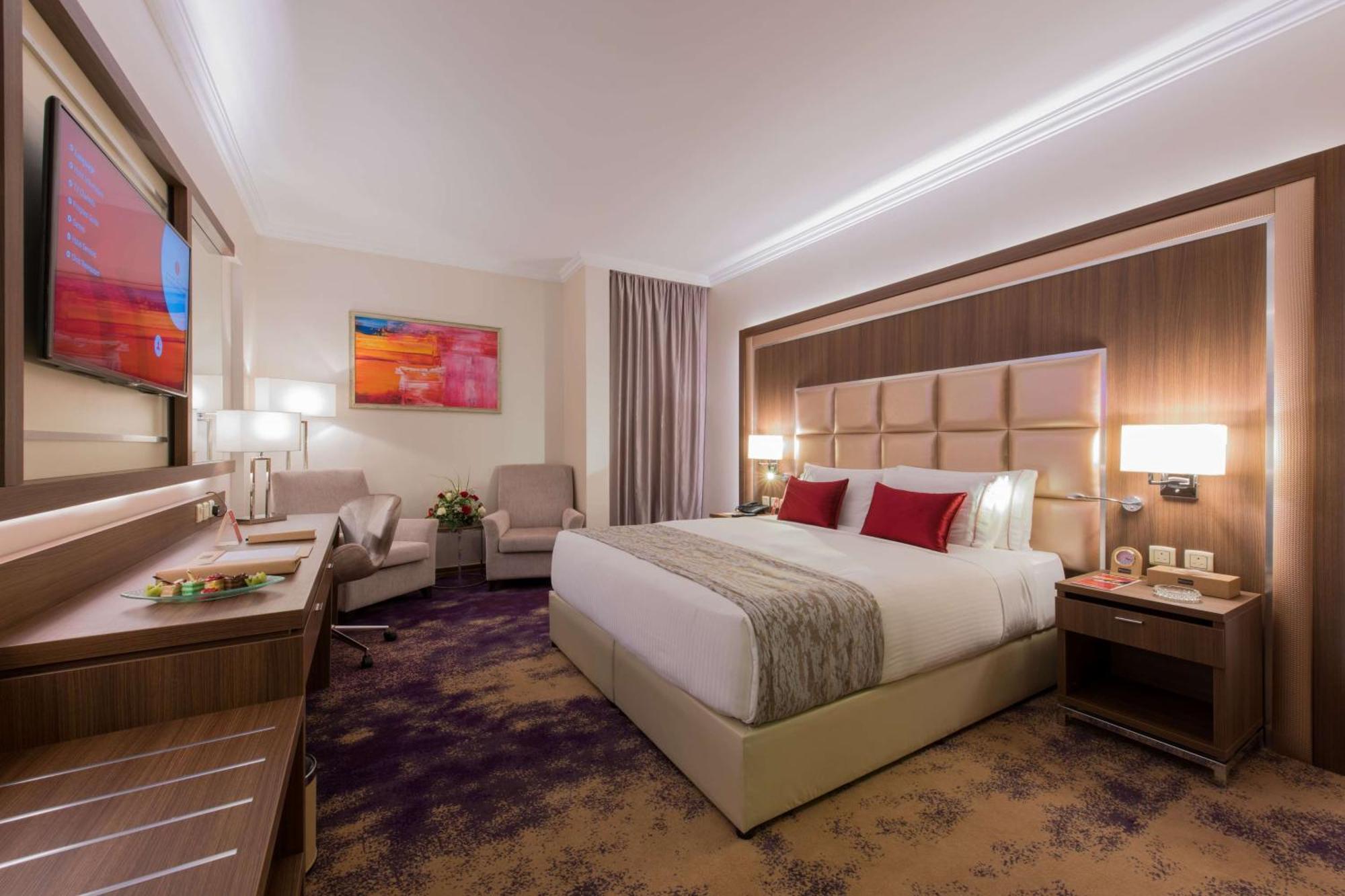 Ramada By Wyndham Continental Jeddah Hotell Eksteriør bilde