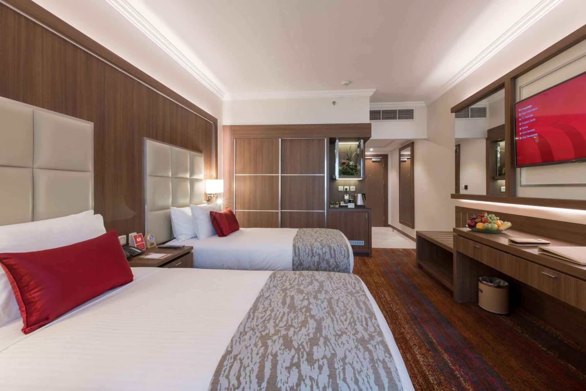 Ramada By Wyndham Continental Jeddah Hotell Eksteriør bilde