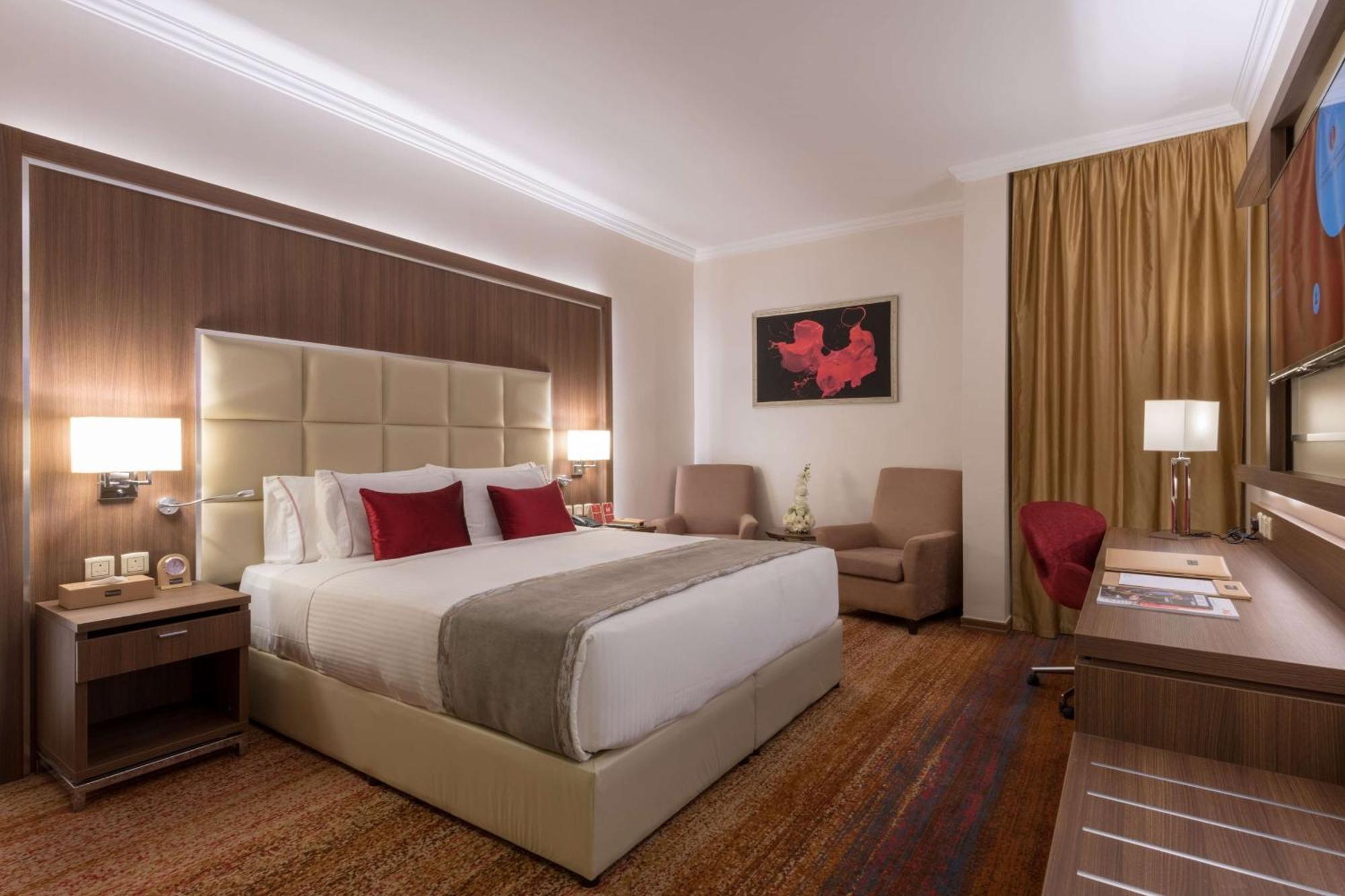 Ramada By Wyndham Continental Jeddah Hotell Eksteriør bilde